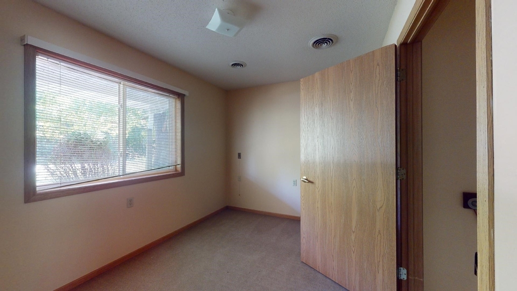 1204 Weston Avenue - Photo 27