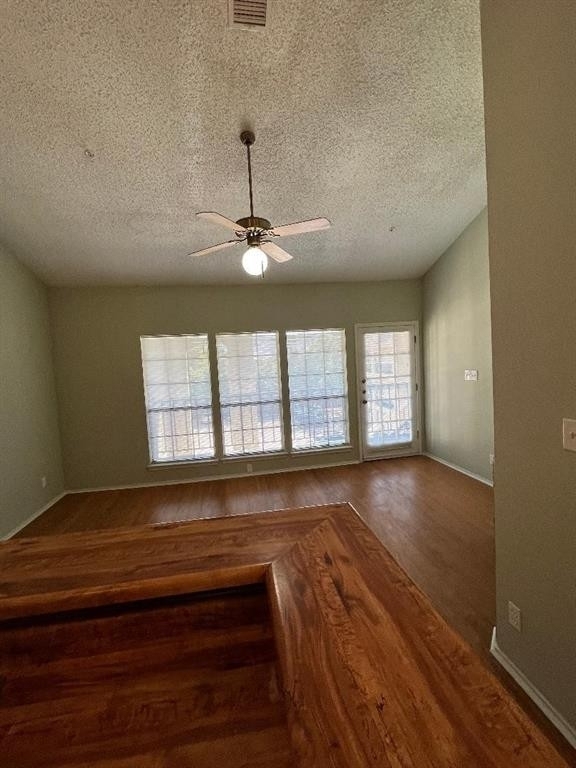 4800 W Lovers Lane - Photo 2