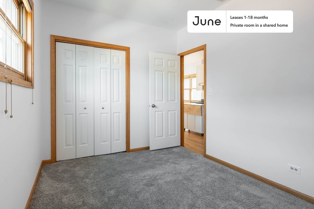 1359 West Hubbard Street - Photo 3