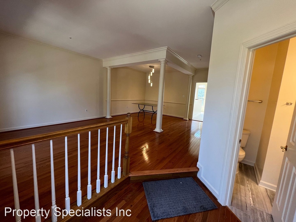 4 Wagon Trail Ct. - Photo 1