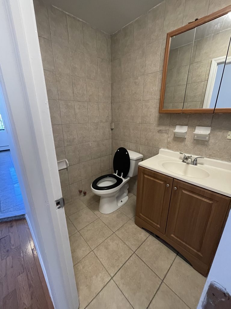 1384 Flatbush Avenue - Photo 3