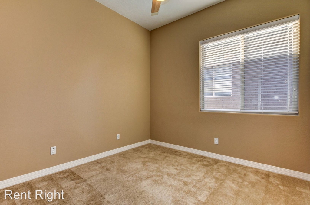 5882 N Thornberry Dr - Photo 21