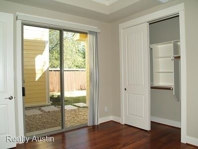 303 Zennia Street - Photo 13