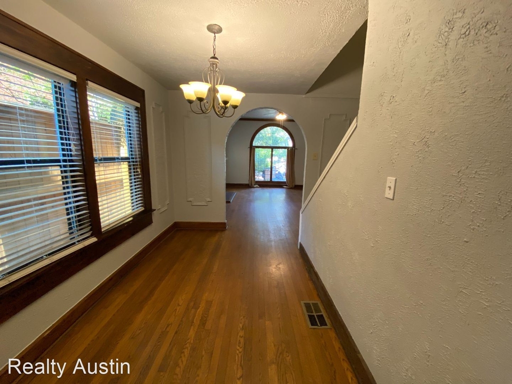 2830 San Gabriel Street - Photo 1