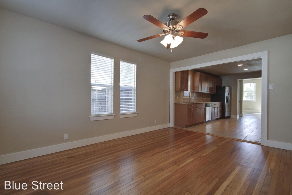 2913 Rio Grande Street - Photo 3