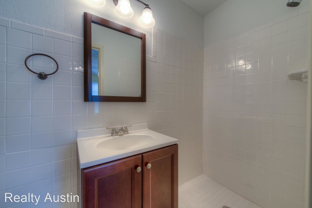 205 West 55th Street - Photo 14