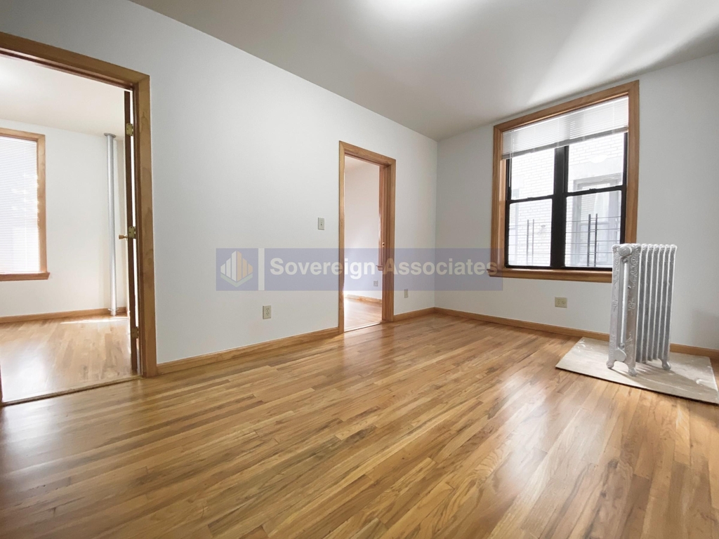 75 Cabrini Boulevard - Photo 0