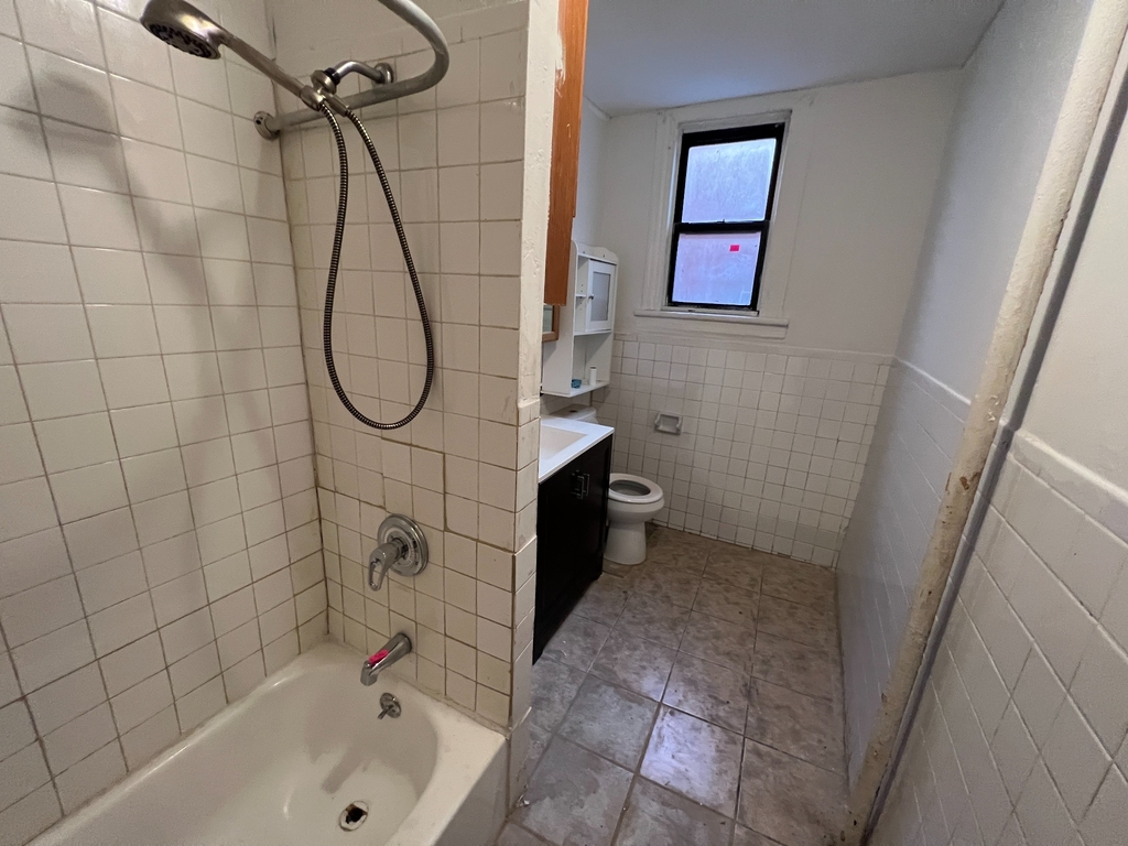 458 East 182nd Street - Photo 10