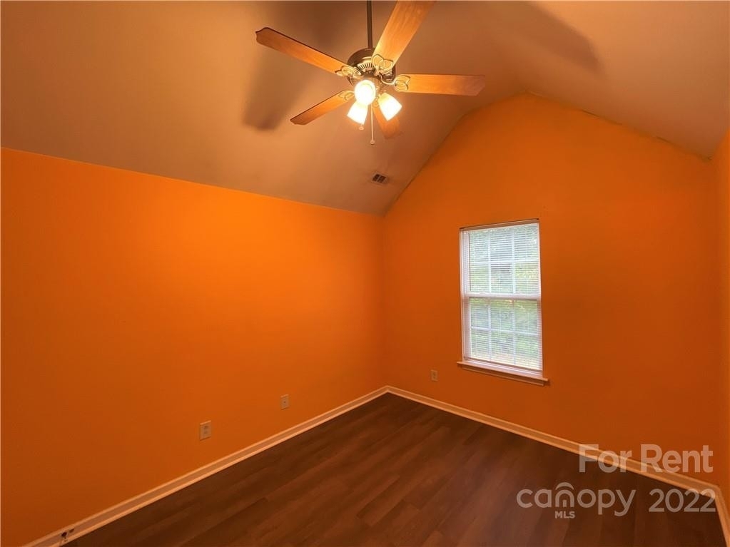 7645 Hidden Creek Drive - Photo 12