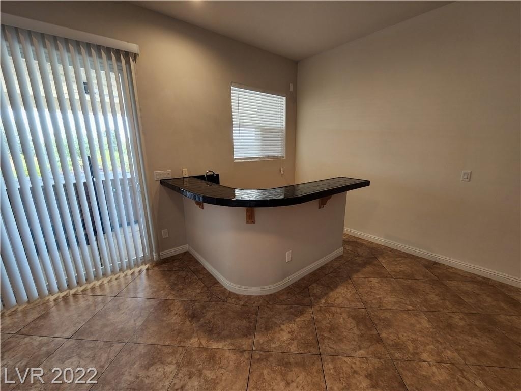 2689 West San Miguel Avenue - Photo 28