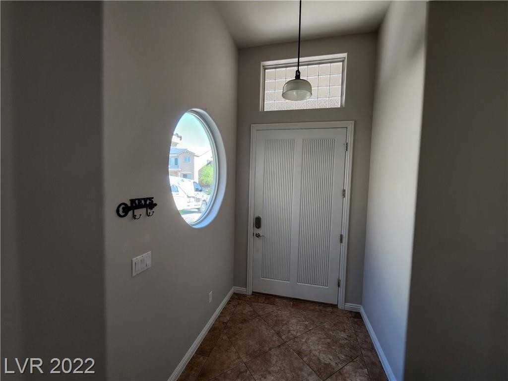 2689 West San Miguel Avenue - Photo 30