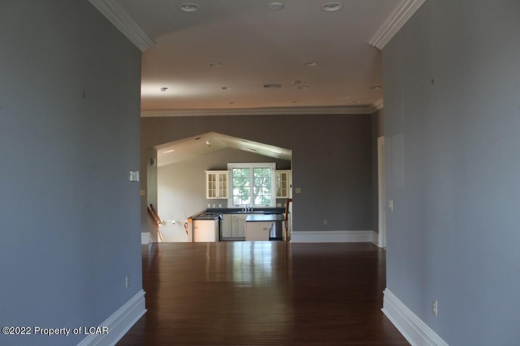 201 Montgomery Avenue - Photo 13