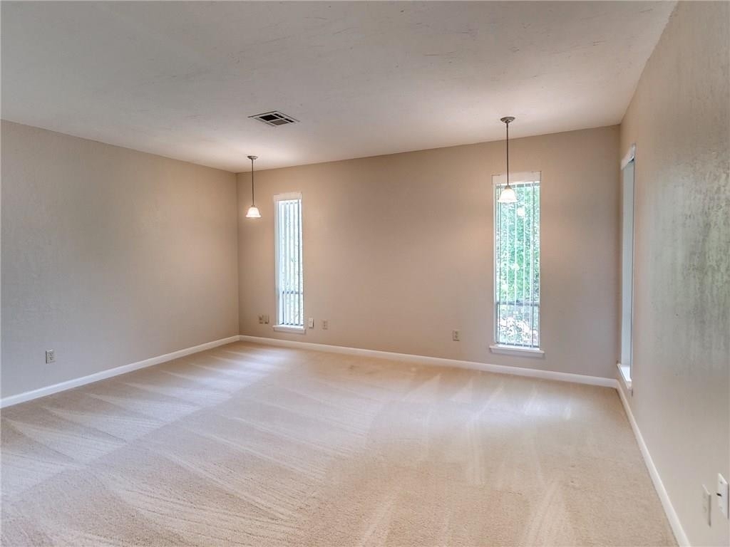 1535 Glenbrook Drive - Photo 11