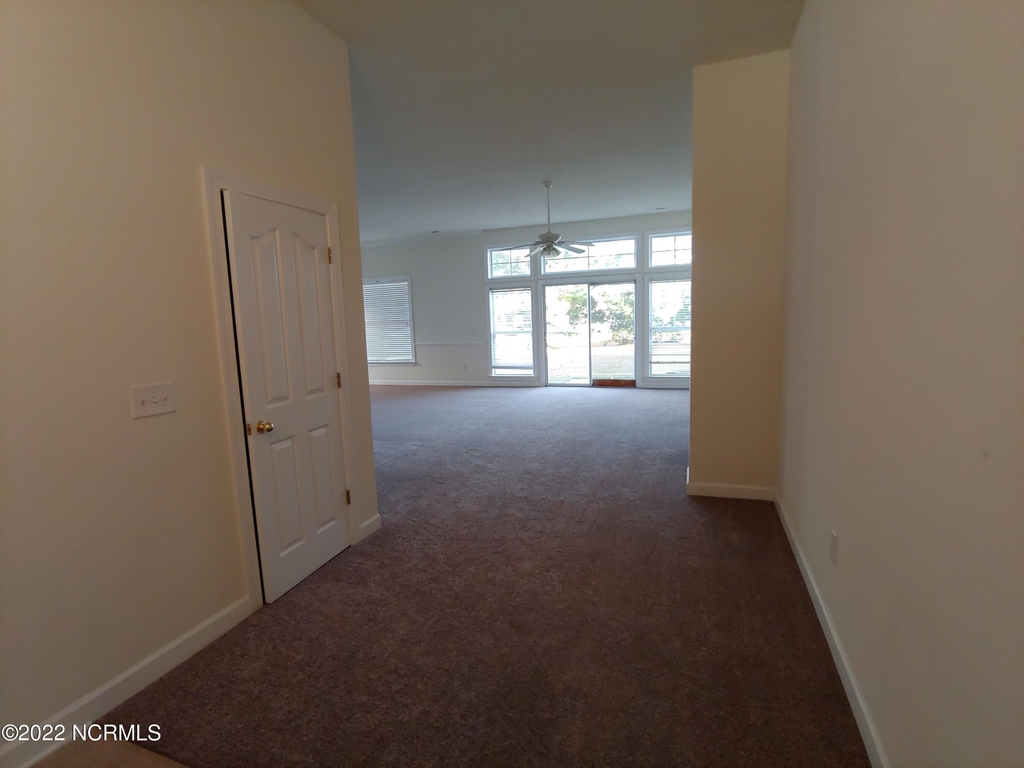1005 Meadowlands Trail - Photo 1