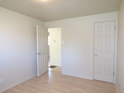 1129 Dallas Street - Photo 11