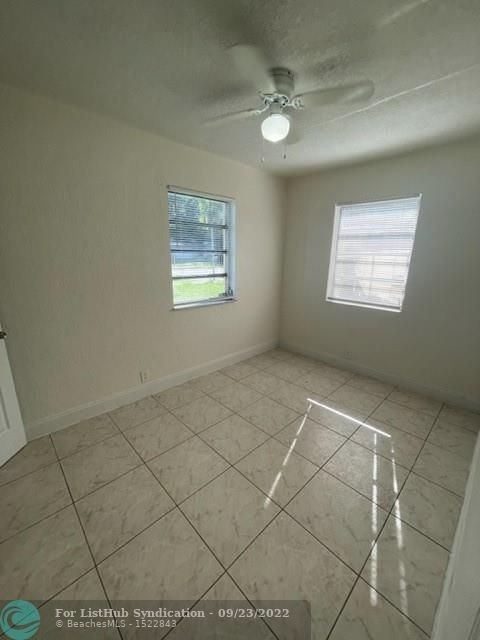 104 Miami Gardens Rd - Photo 20