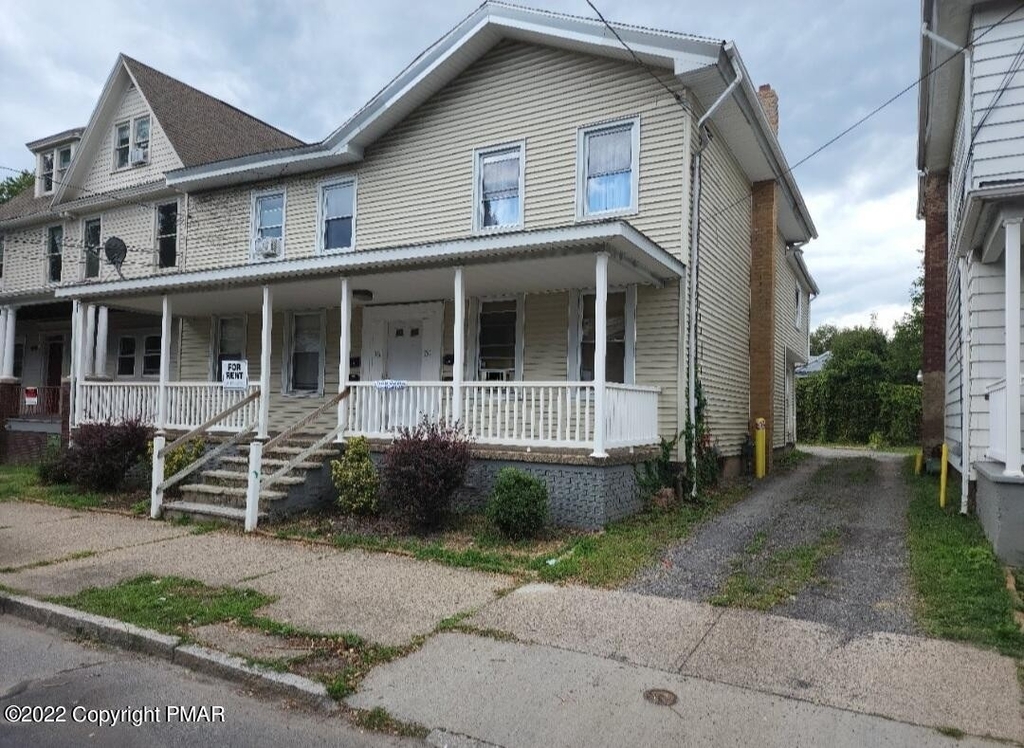 361 S River Street - Photo 0