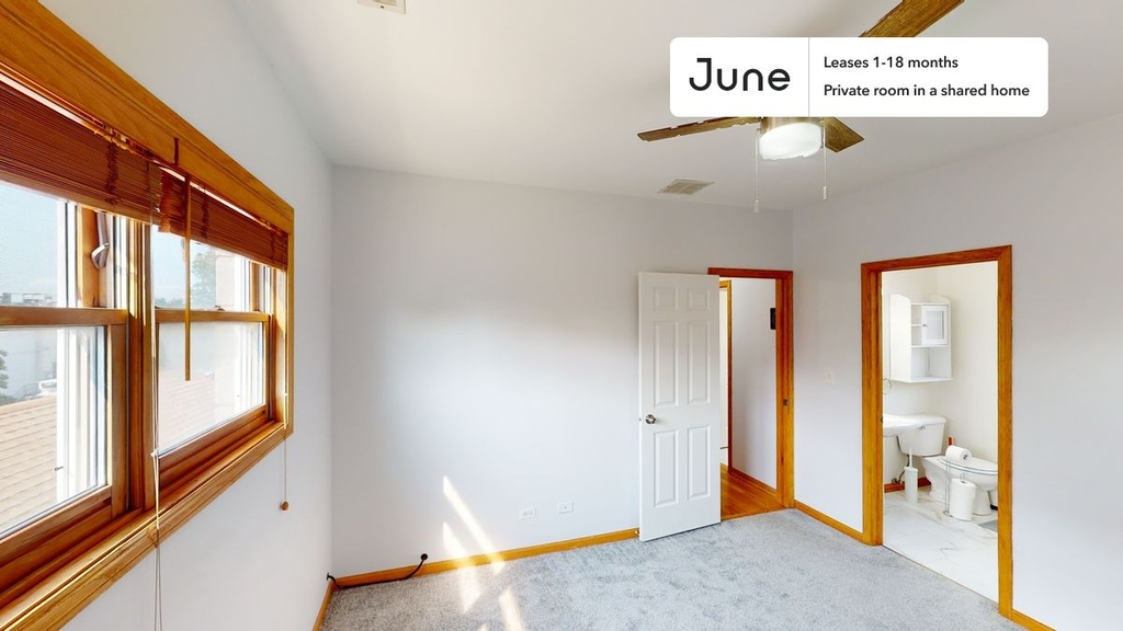 1359 West Hubbard Street - Photo 12