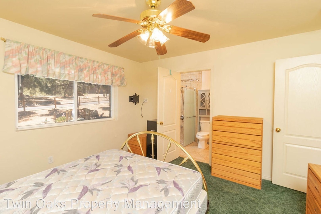 2601 Tirol Dr - Photo 28