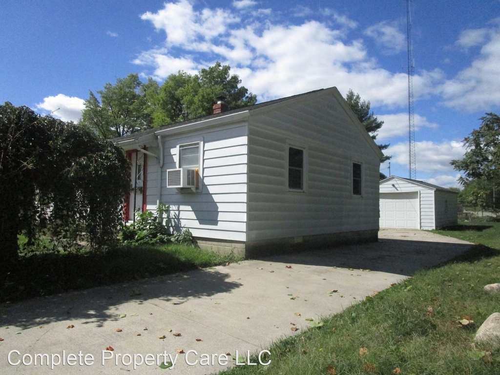 303 S Courtland Ave. - Photo 1