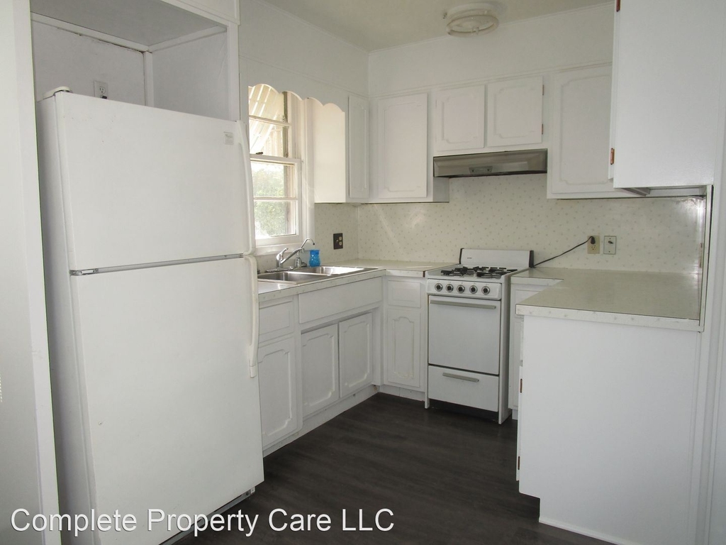 303 S Courtland Ave. - Photo 7