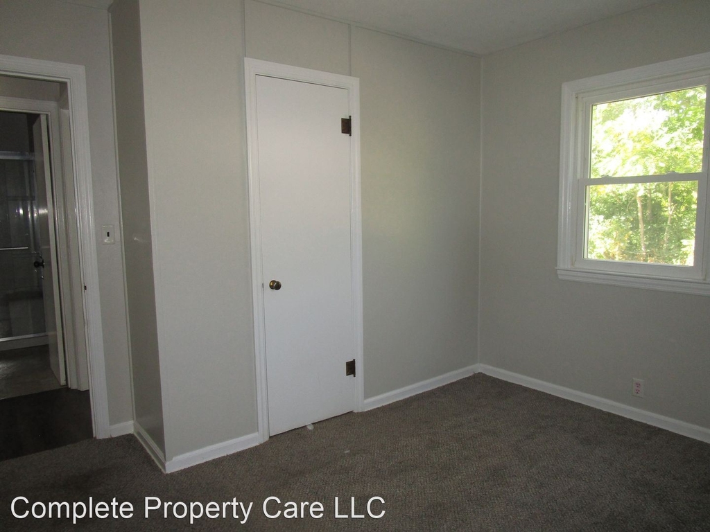 303 S Courtland Ave. - Photo 6