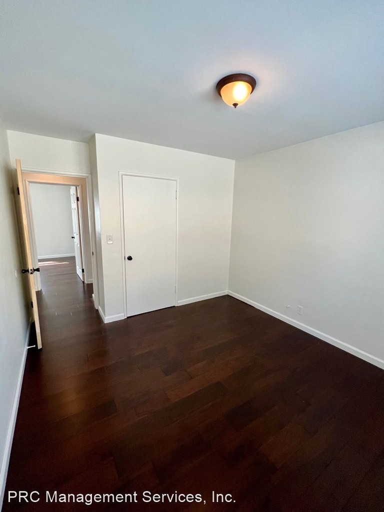 10206 Wheatland Avenue - Photo 11