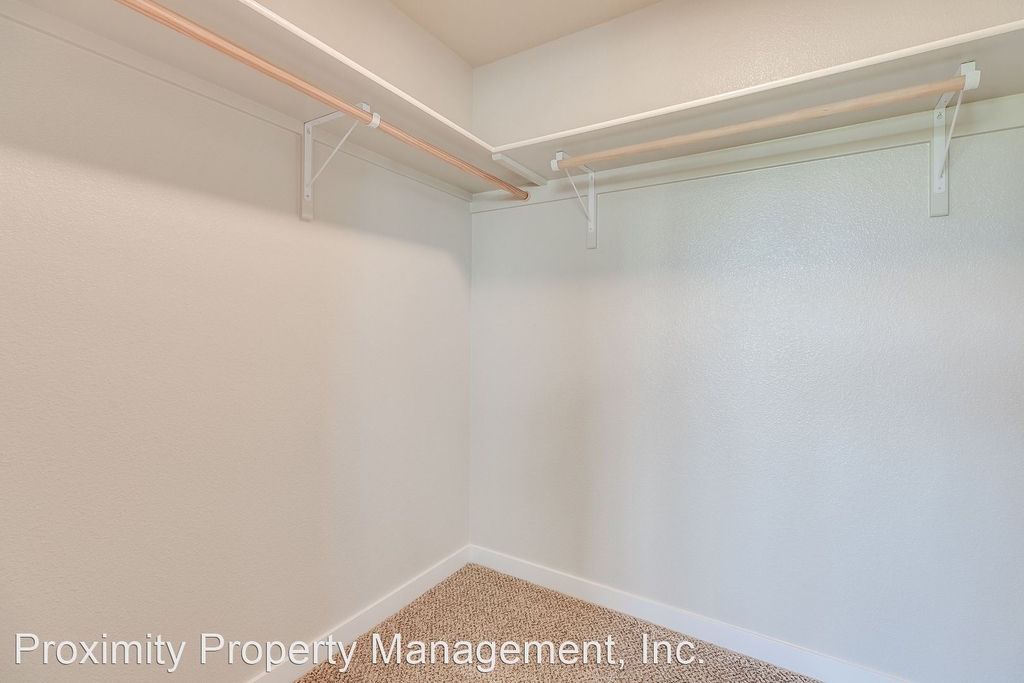 6038 N. Masago Ave - Photo 11