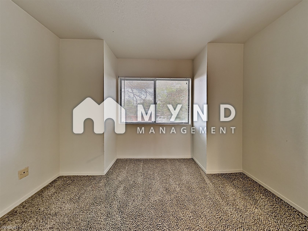 2624 Sunny Slope Dr Apt 7 - Photo 15