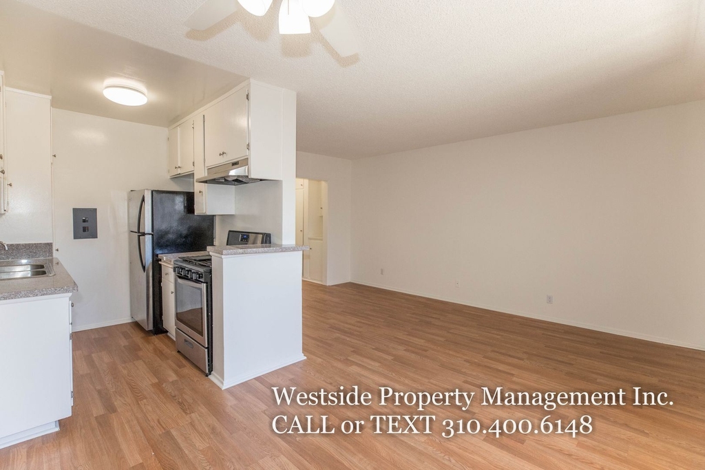 4170 Inglewood Blvd. - Photo 1