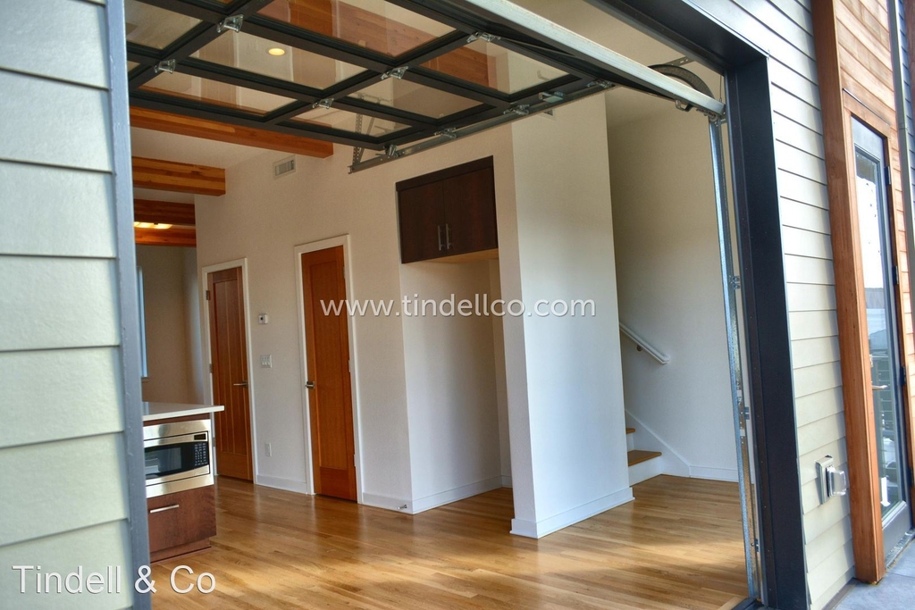 4936 N Haight Ave - Photo 9