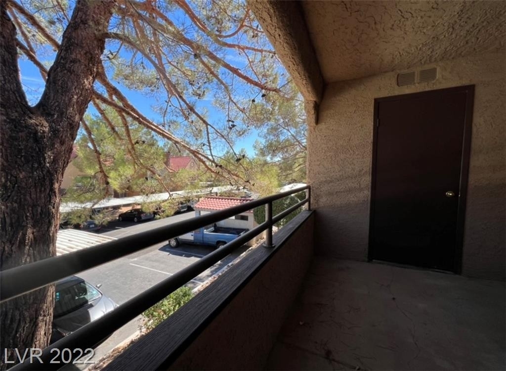 2200 South Fort Apache Road - Photo 34