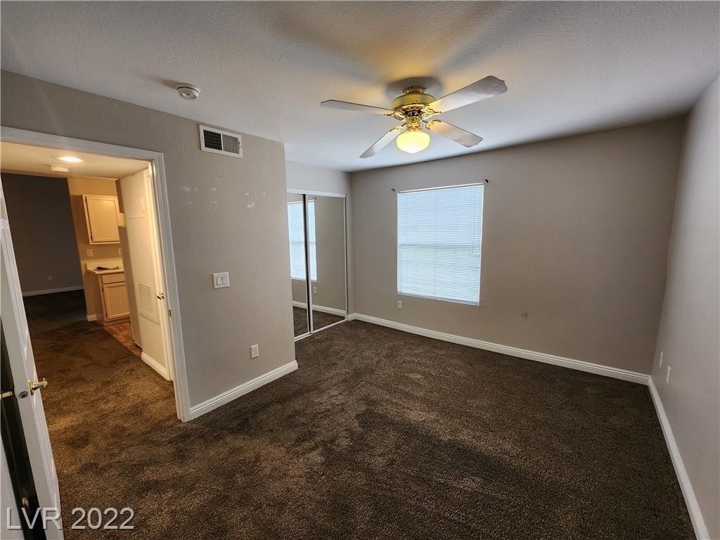 231 West Horizon Ridge Parkway - Photo 8