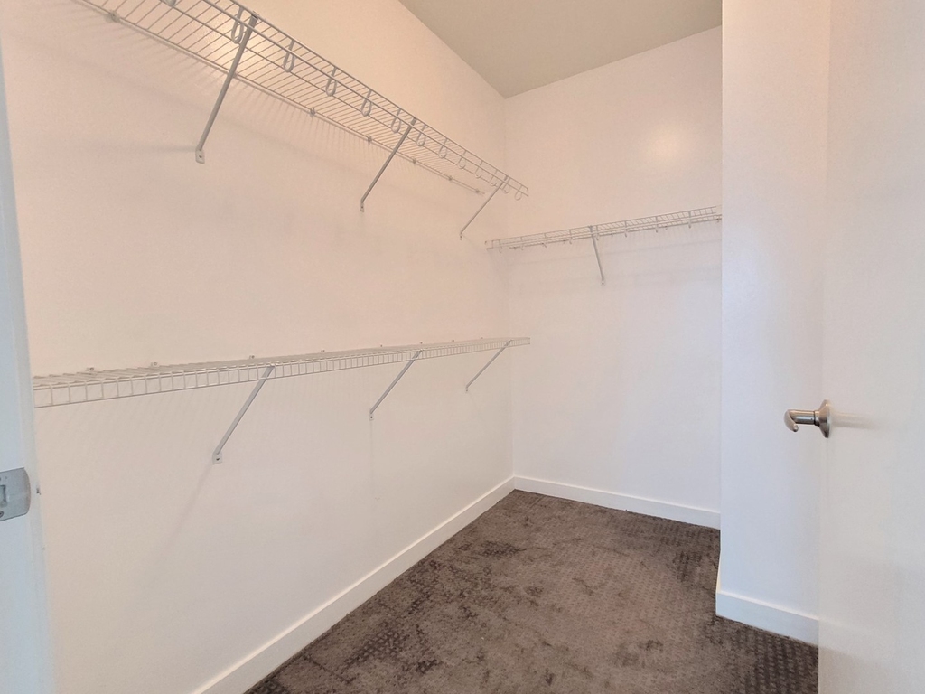 505 N Mcclurg Court - Photo 13