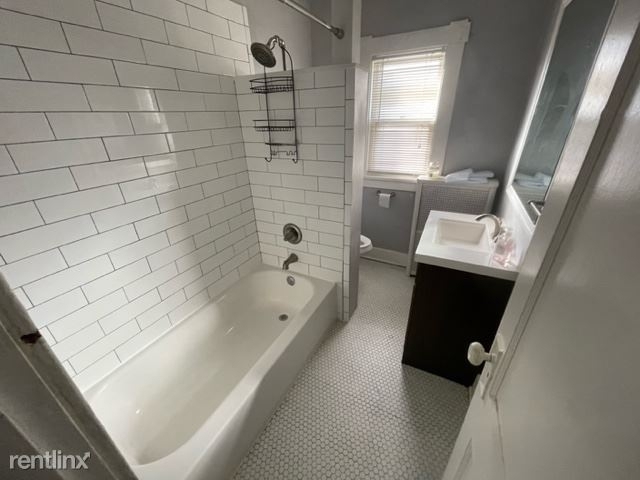 113 Woodlawn Ave #2 - Photo 3