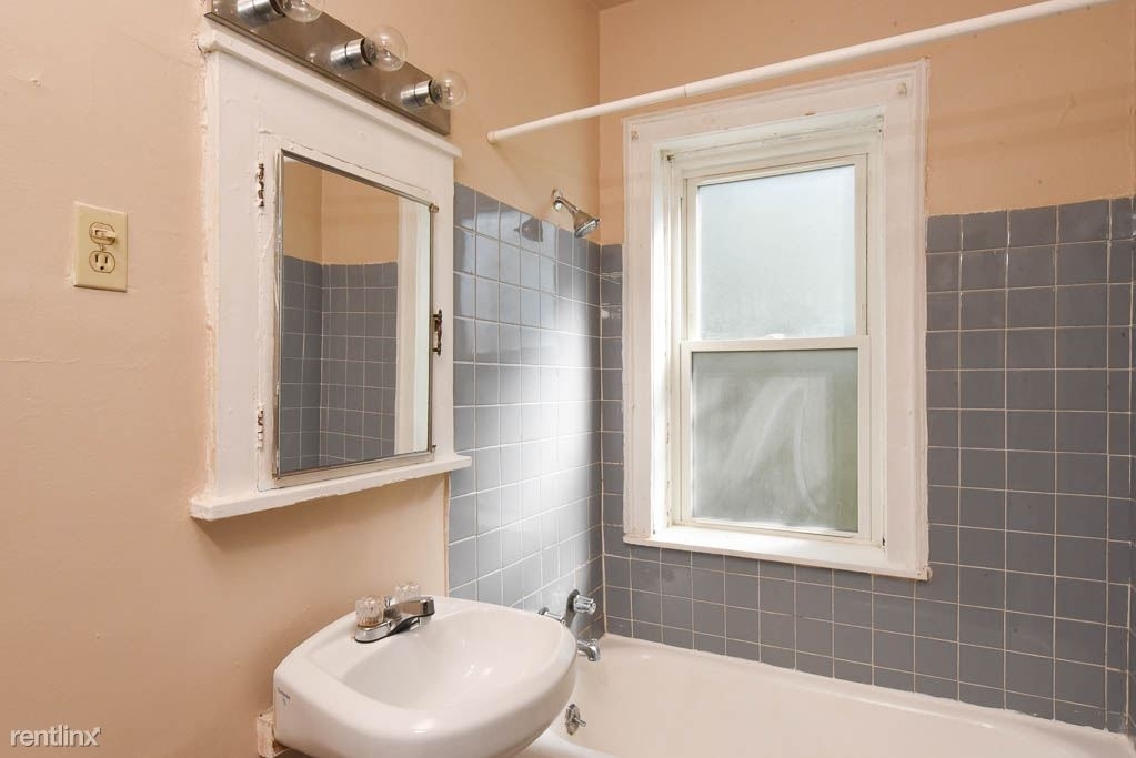 1211 W. Elmdale, Unit 2f - Photo 17