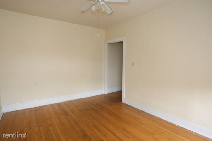 1200 W. Thorndale, Unit 5 - Photo 9