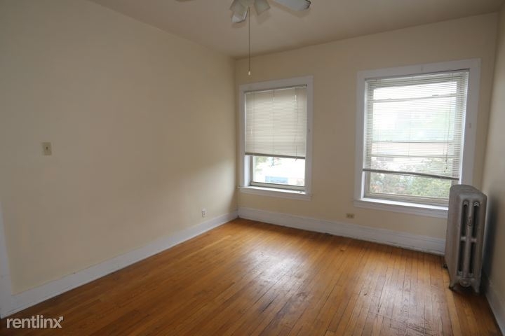 1200 W. Thorndale, Unit 5 - Photo 4