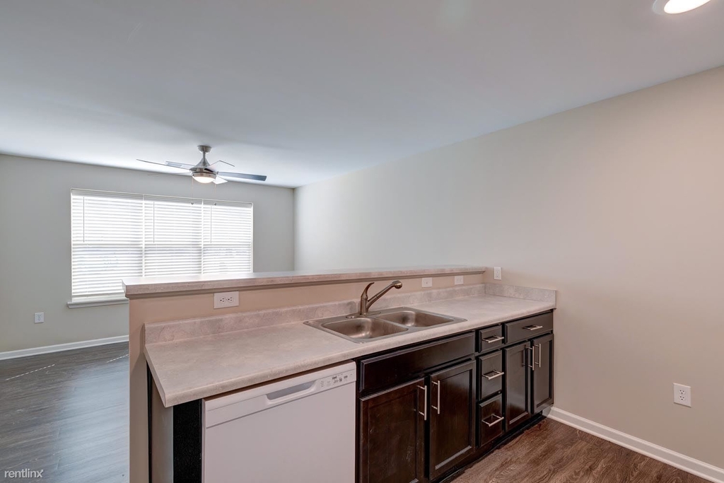 311 Harpers Crossing - Photo 10