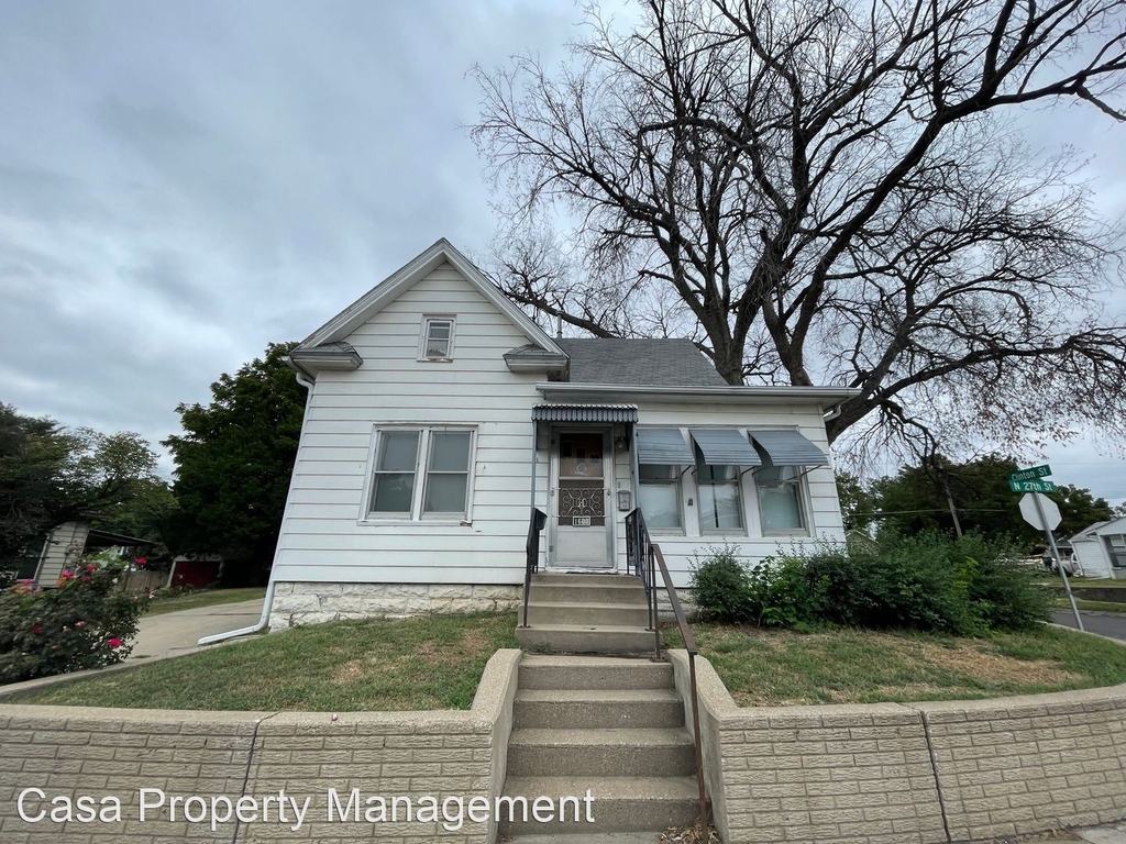 1600 N. 27th Street - Photo 1