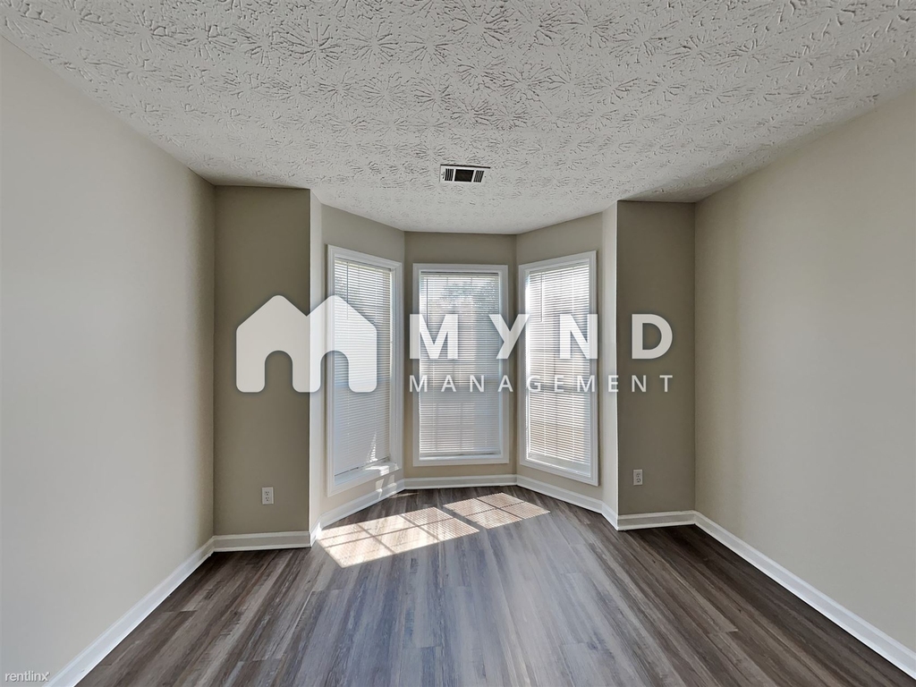 240 Crestworth Xing - Photo 17