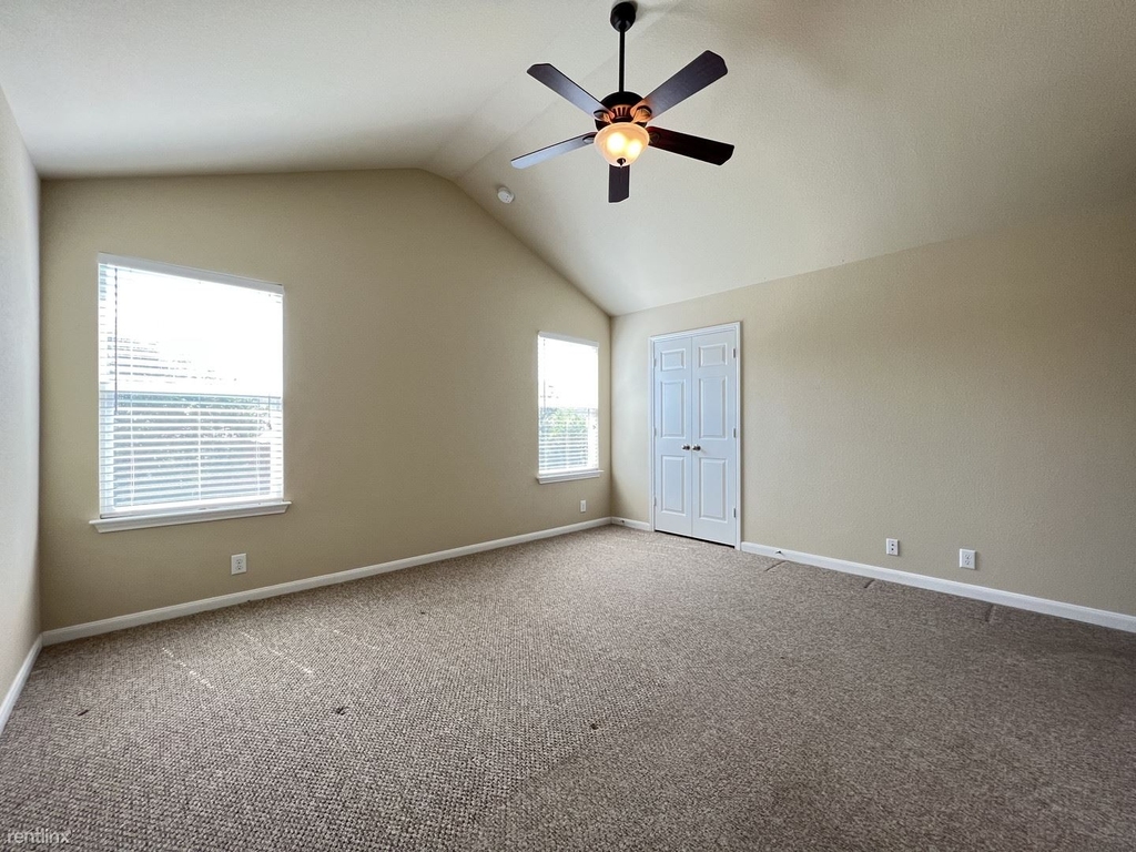 1810 Laminar Creek Rd - Photo 10