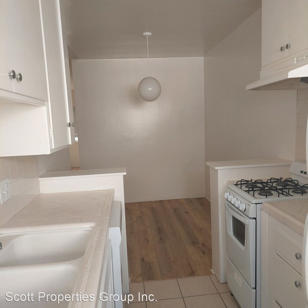 3820 Frances Ave - Photo 9