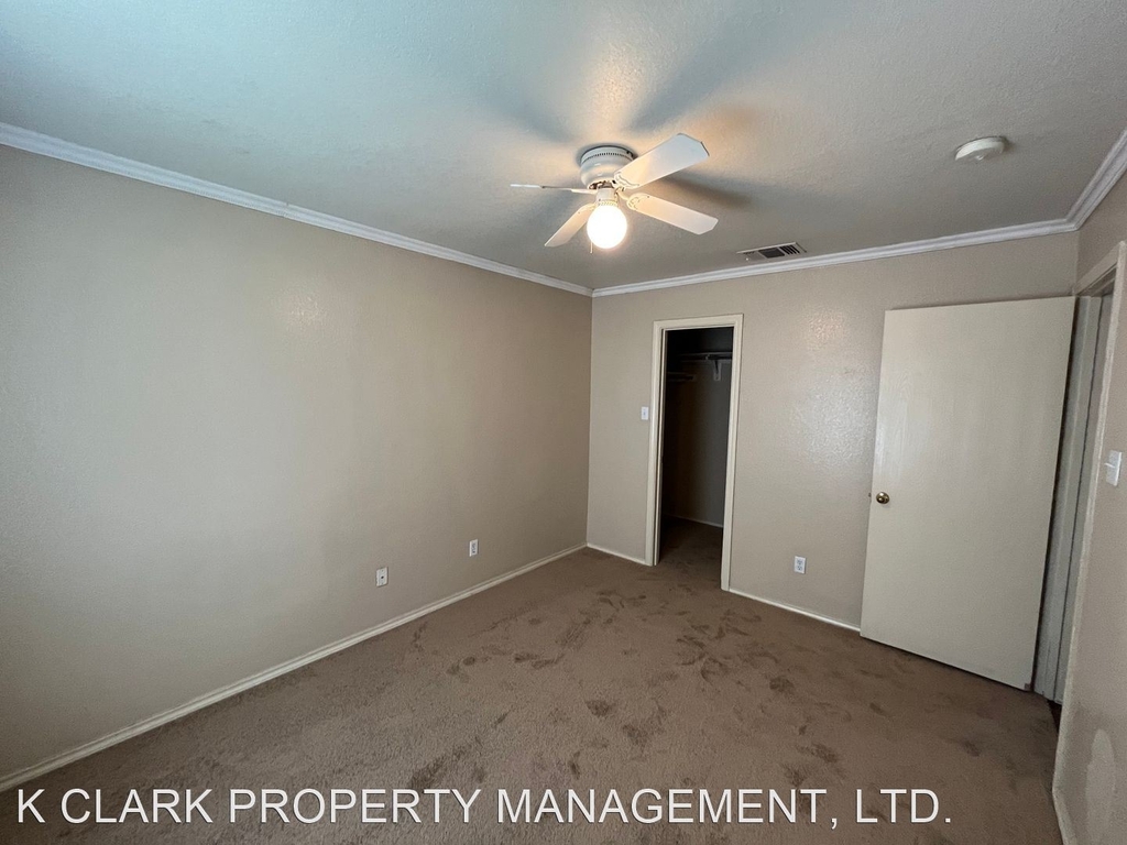 8107 Heights Valley - Photo 18