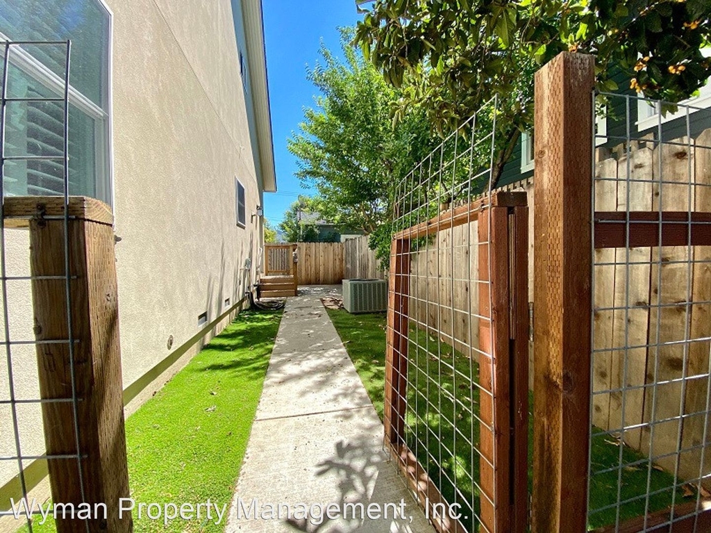 2220 York Street - Photo 25