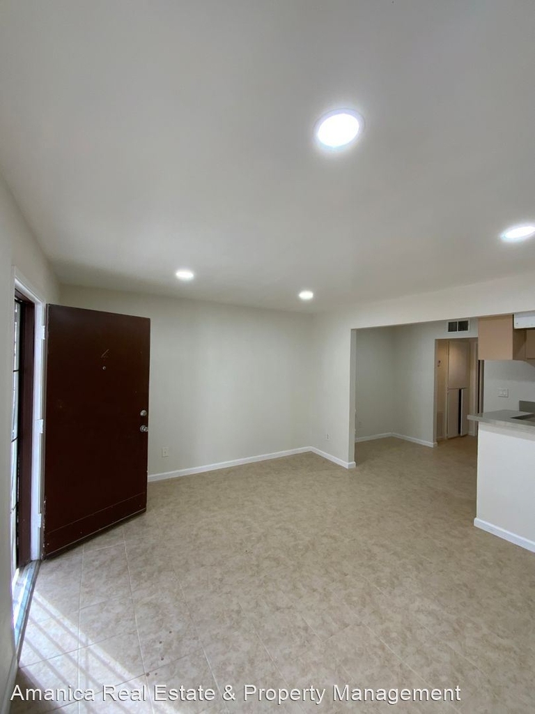 1405 E. Lynwood Dr. - Photo 1