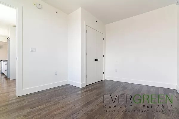 325 east 23rd st - Photo 4