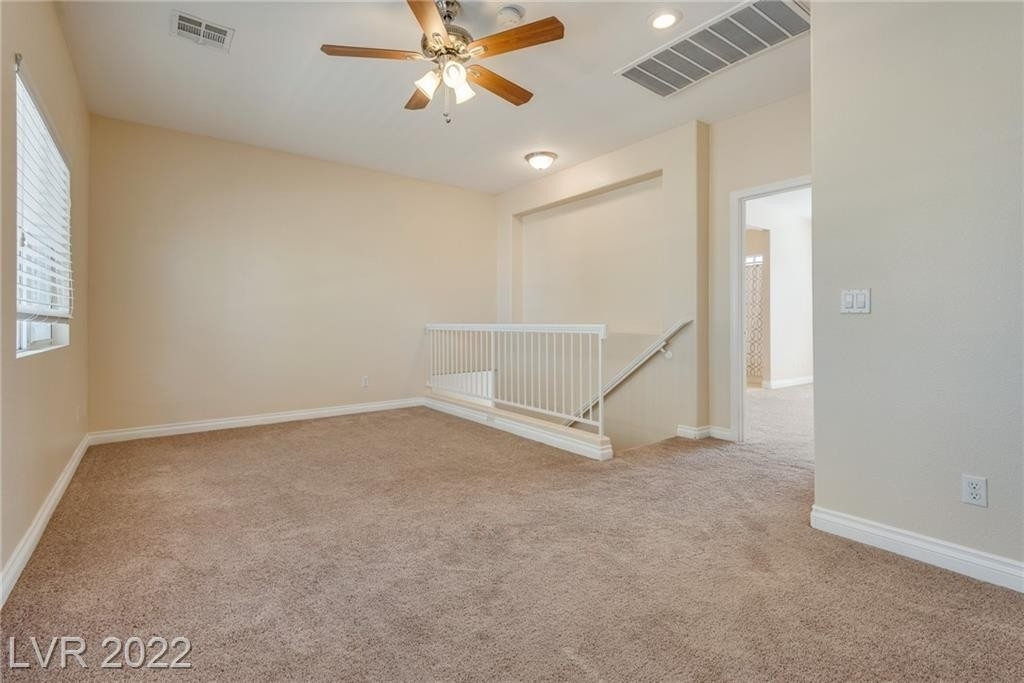 856 Clear Diamond Avenue - Photo 17