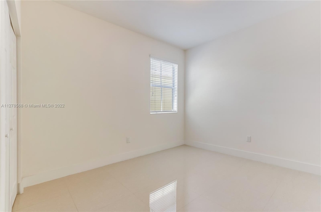 6950 Nw 104th Ct - Photo 14