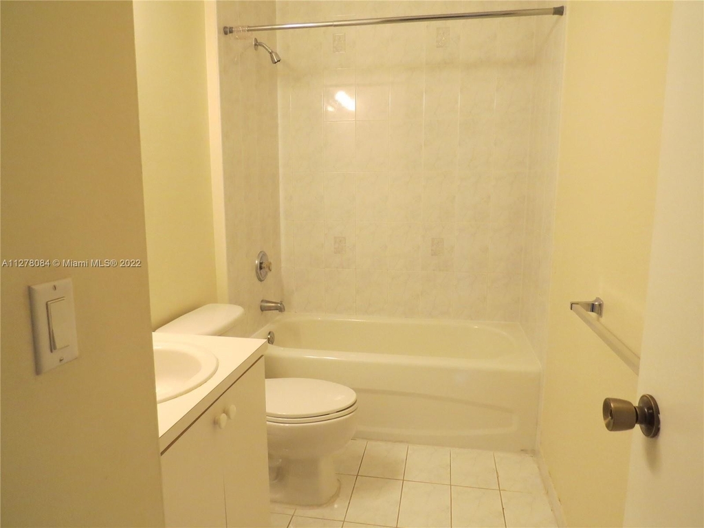 757 Sw 107th Ave - Photo 25